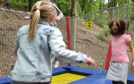 Wettelsheim Spielplatz Trampolin 2